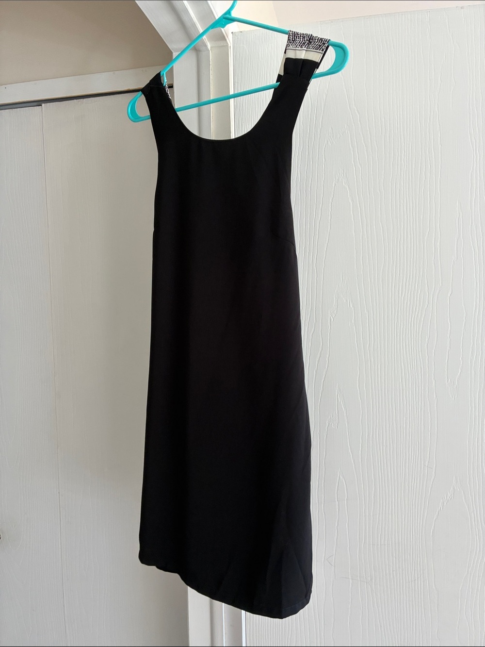Lulu Black Sleeveless Shift Dress w/open back - Women's